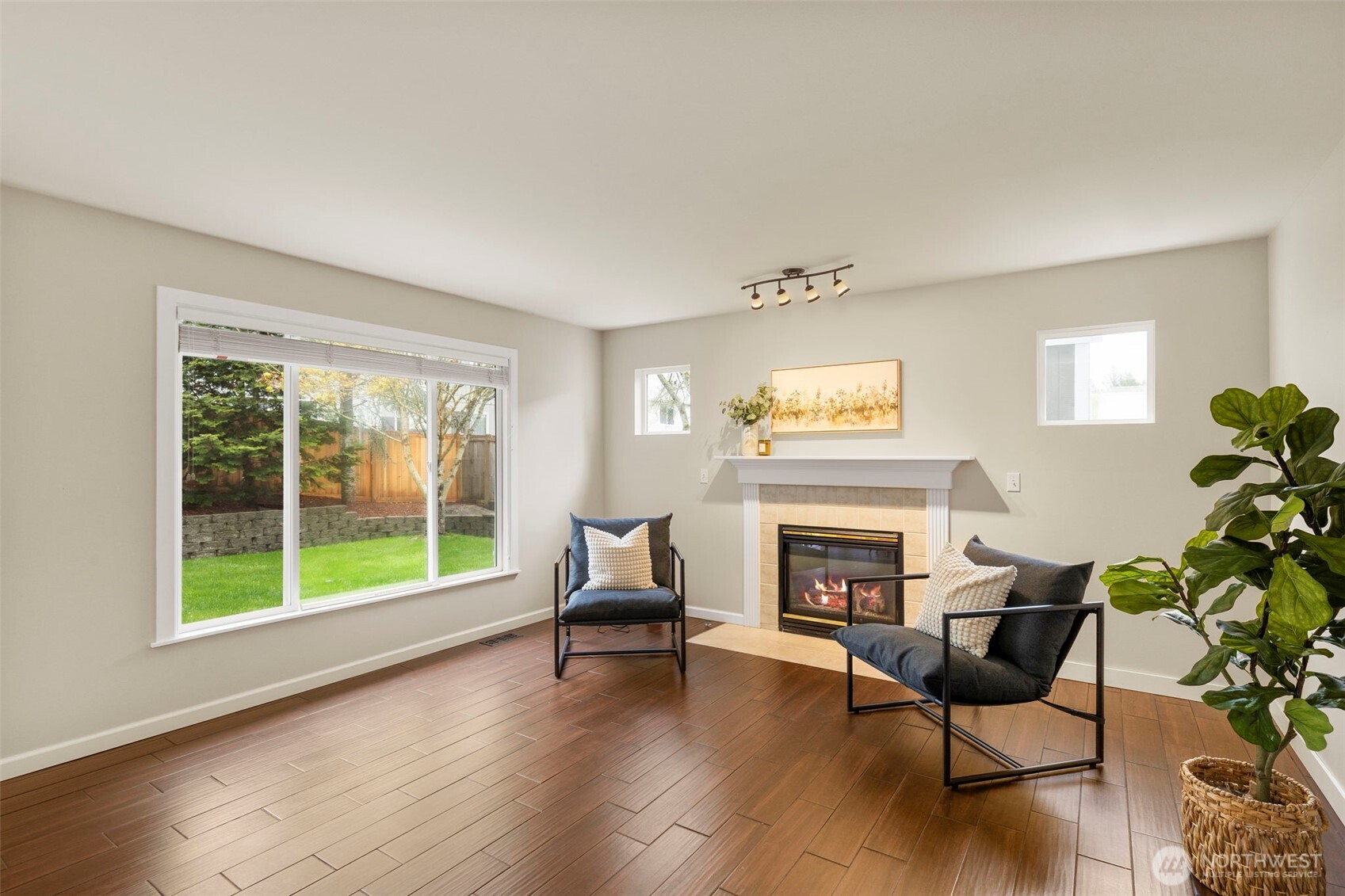 1980 NE Bjorn Street , Poulsbo, WA 98370