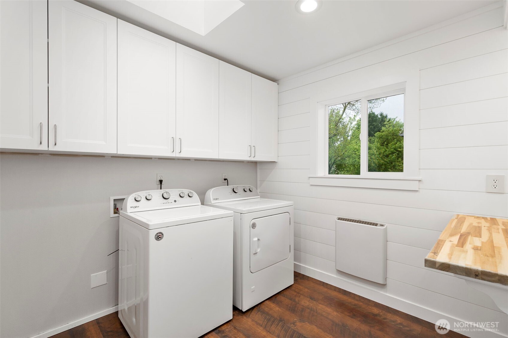 1980 NE Bjorn Street , Poulsbo, WA 98370