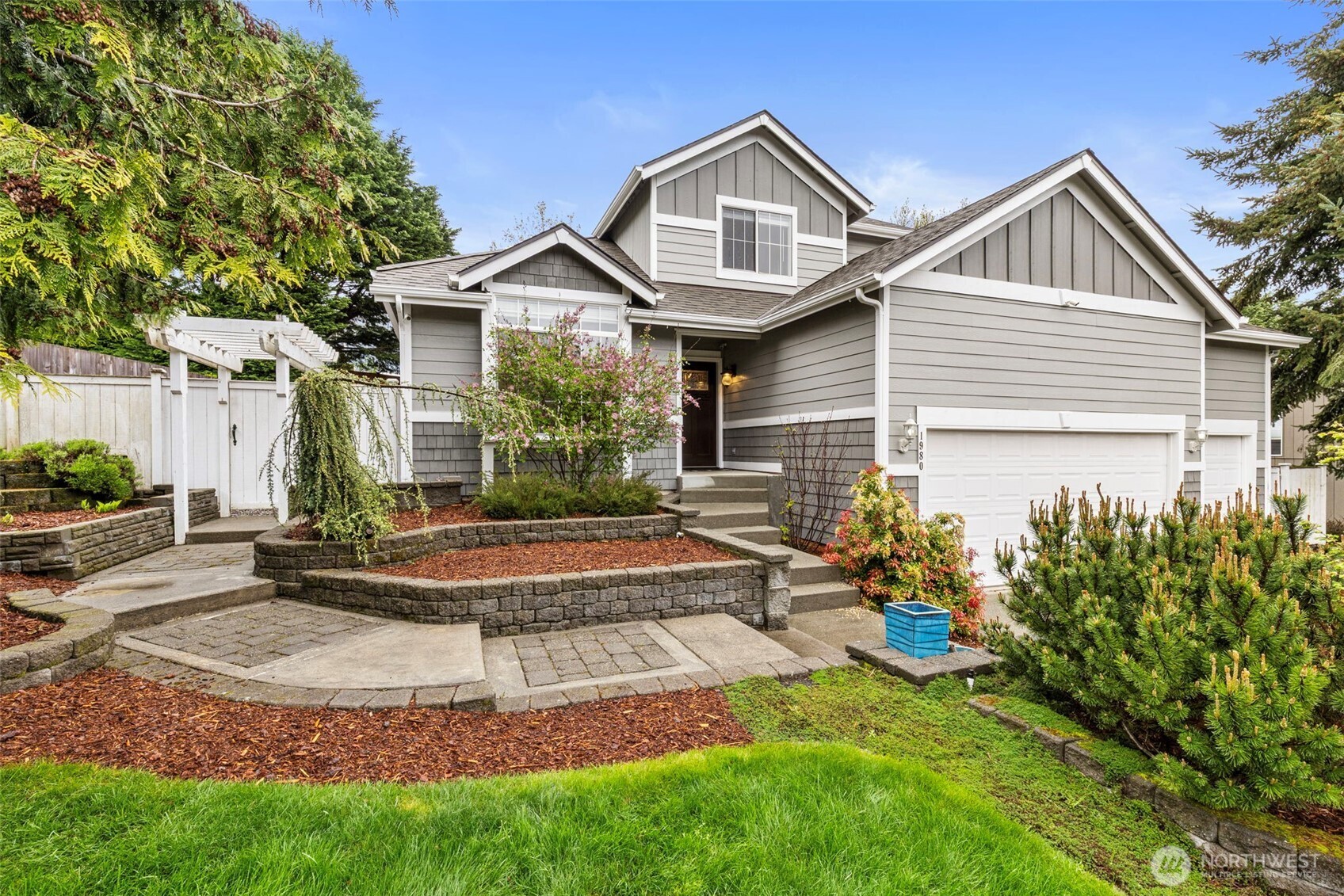 1980 NE Bjorn Street , Poulsbo, WA 98370