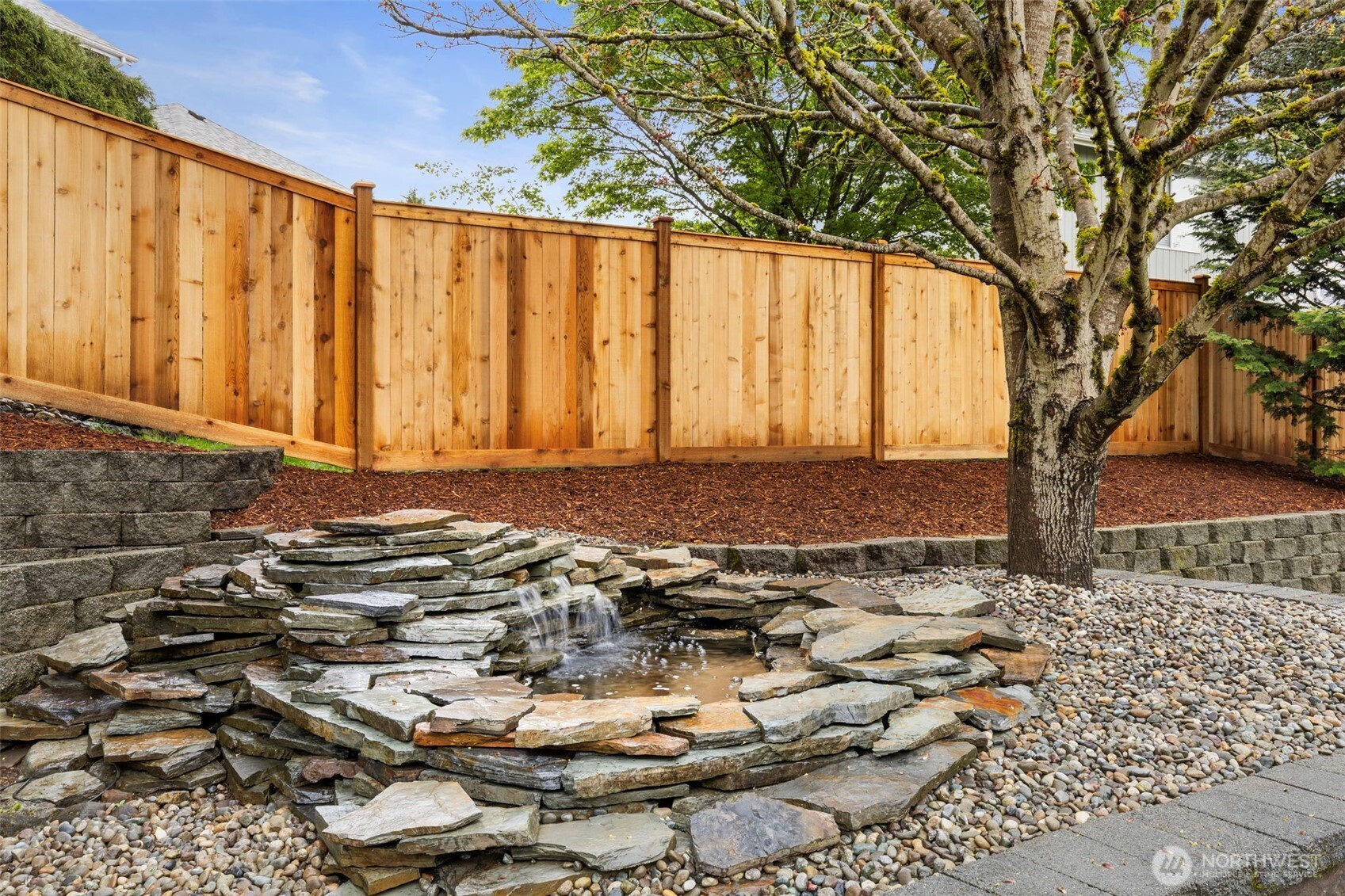 1980 NE Bjorn Street , Poulsbo, WA 98370