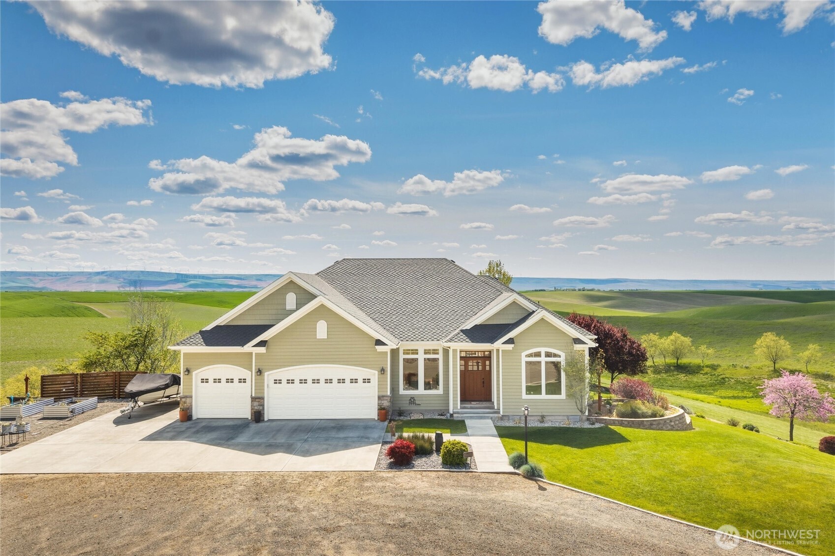167 Rawhide Road , Walla Walla, WA 99362