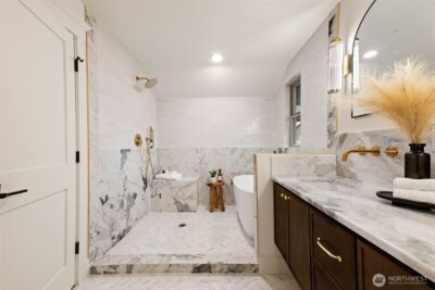 7007 26th Avenue NW, Seattle, WA 98117 - Photo 20
