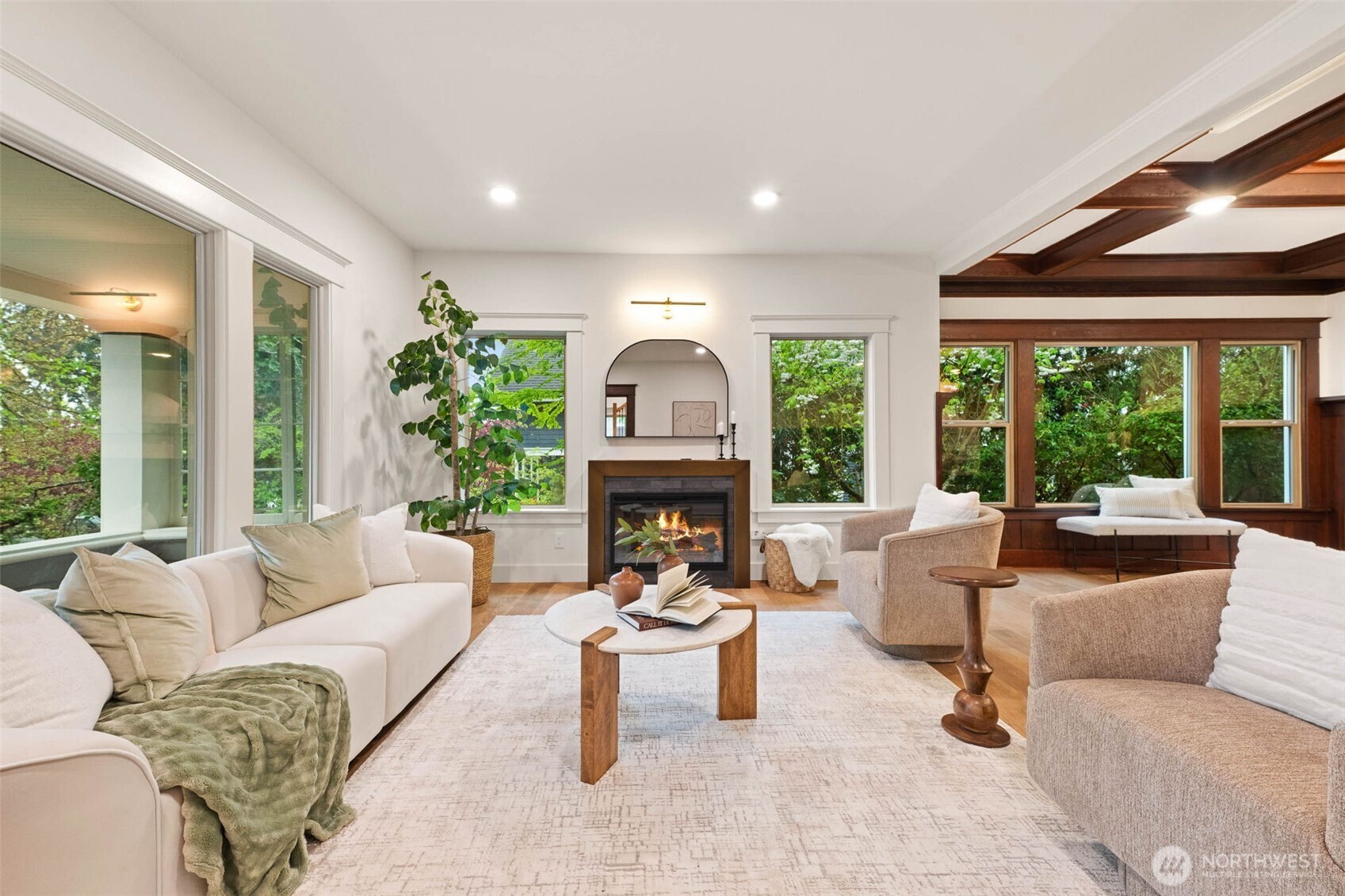 7007 26th Avenue NW, Seattle, WA 98117
