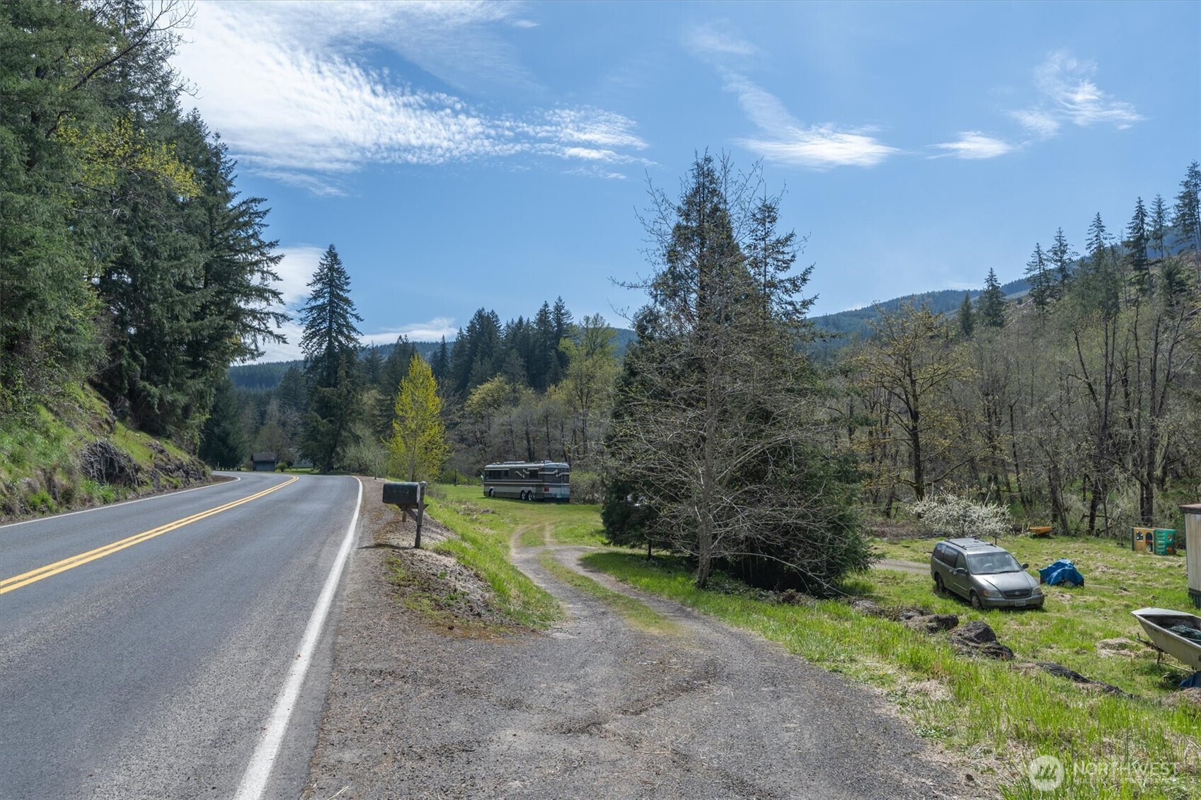 5815 Rose Valley Road , Kelso, WA 98626