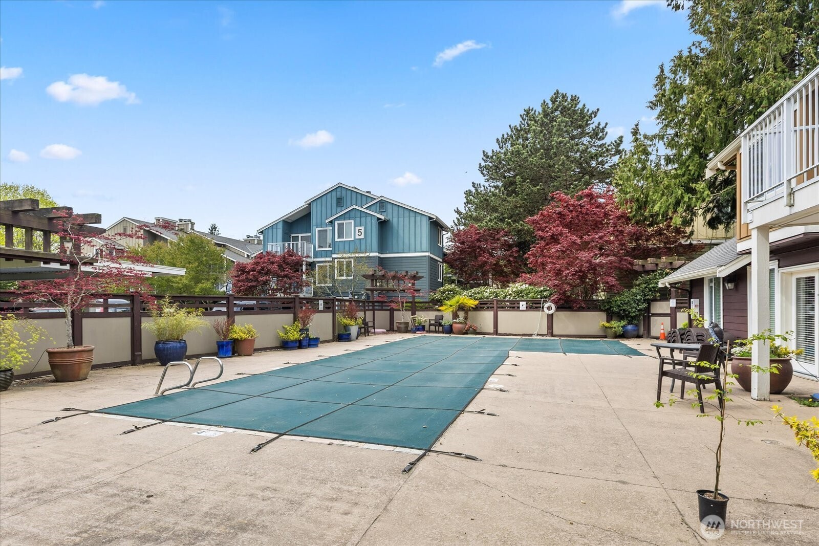 300 N 130th Street #2302, Seattle, WA 98133