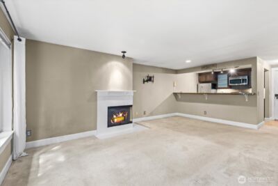 300 N 130th Street #2302, Seattle, WA 98133 - Photo 6