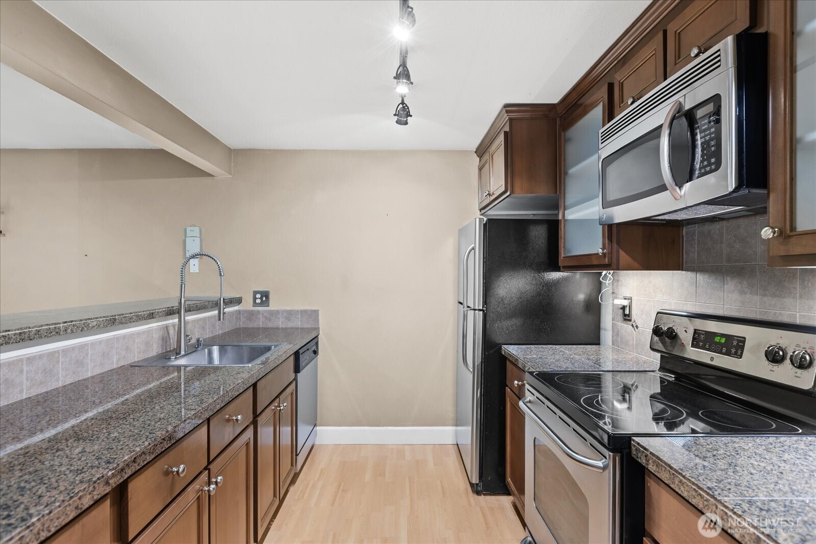 300 N 130th Street #2302, Seattle, WA 98133