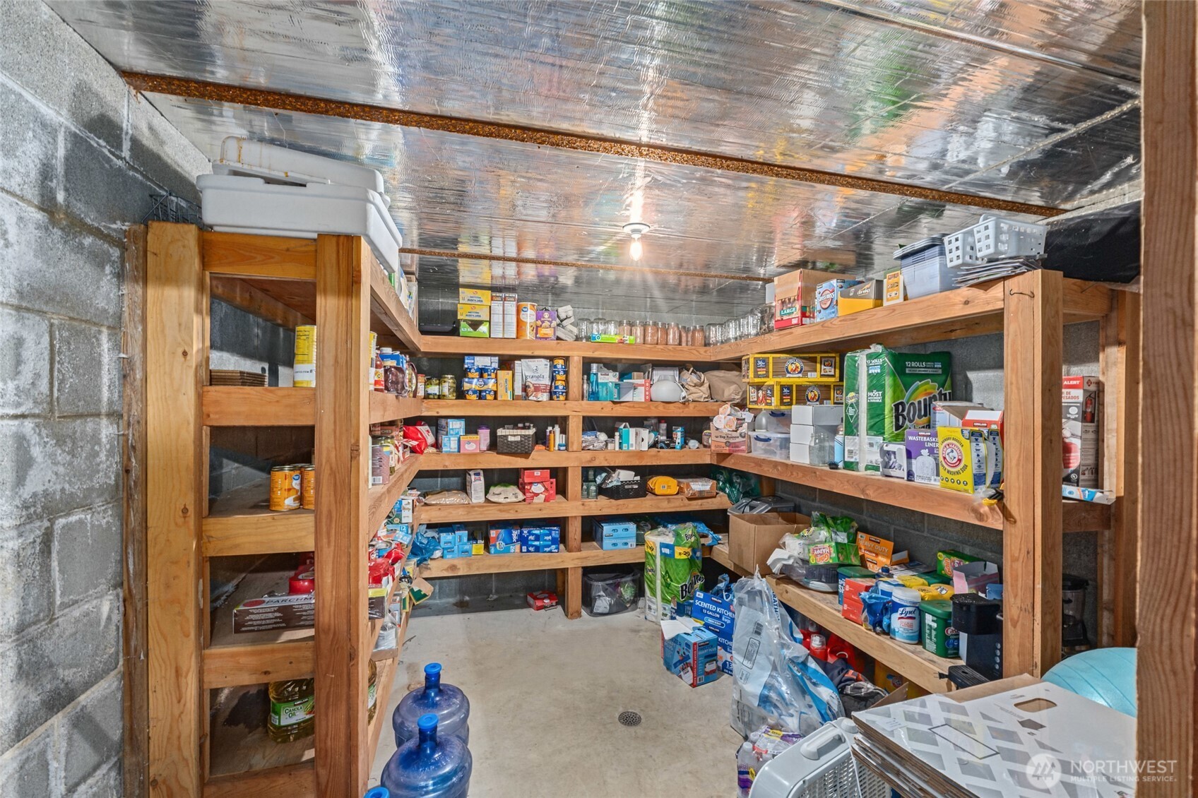93 Warren Road , Tonasket, WA 98855