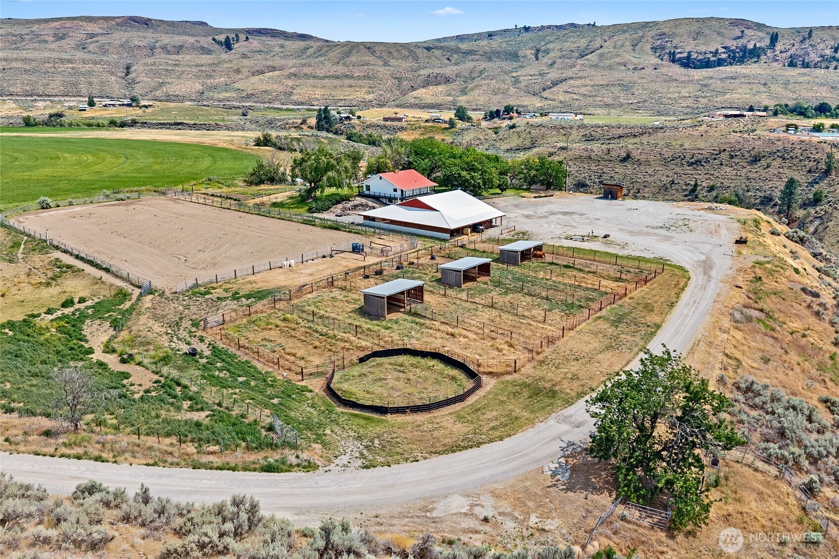 93 Warren Road , Tonasket, WA 98855