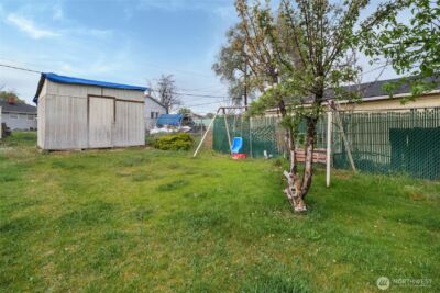 542 N Central Drive , Moses Lake, WA 98837 - Photo 15