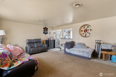 542 N Central Drive , Moses Lake, WA 98837 - Photo 16