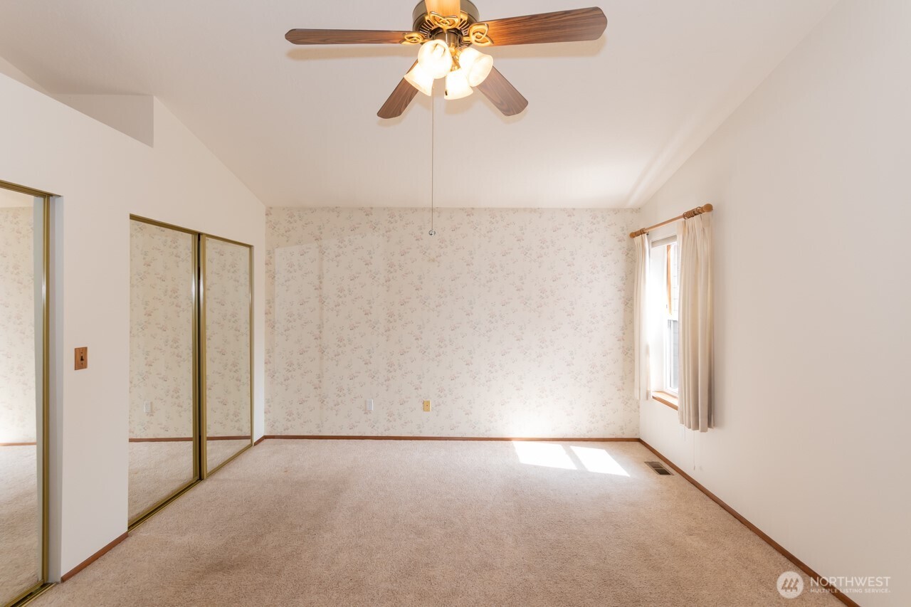 861 E Spruce , Sequim, WA 98382