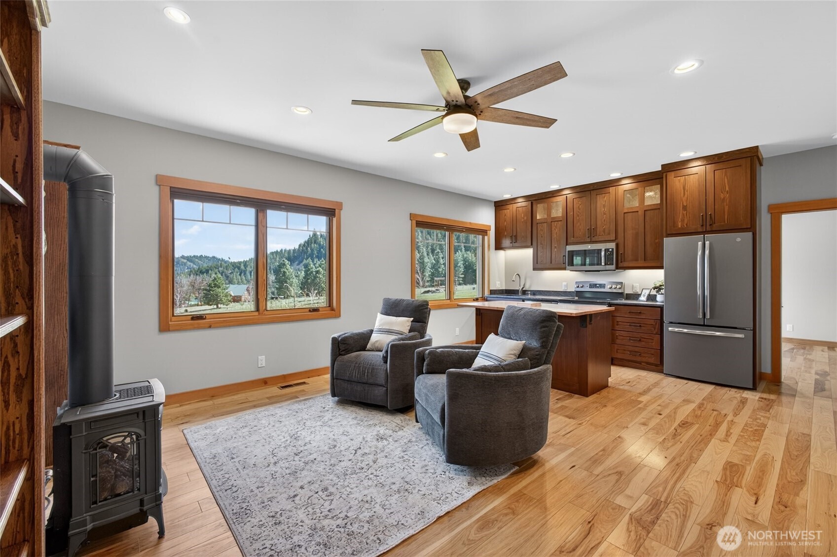 215 Lois Lane , Leavenworth, WA 98826