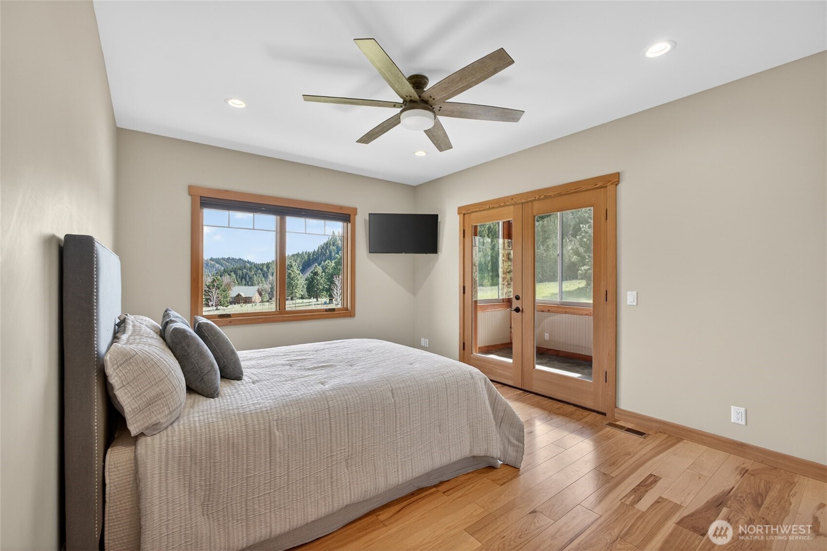 215 Lois Lane , Leavenworth, WA 98826