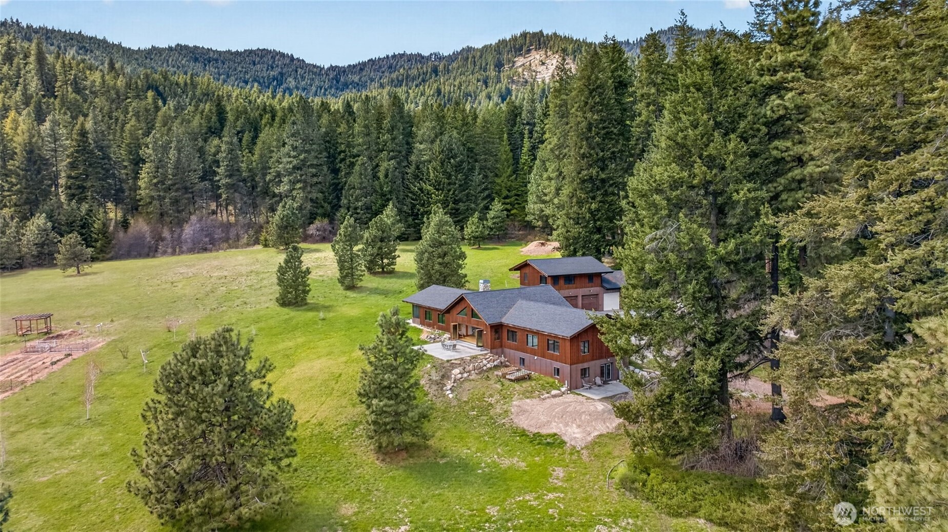 215 Lois Lane , Leavenworth, WA 98826