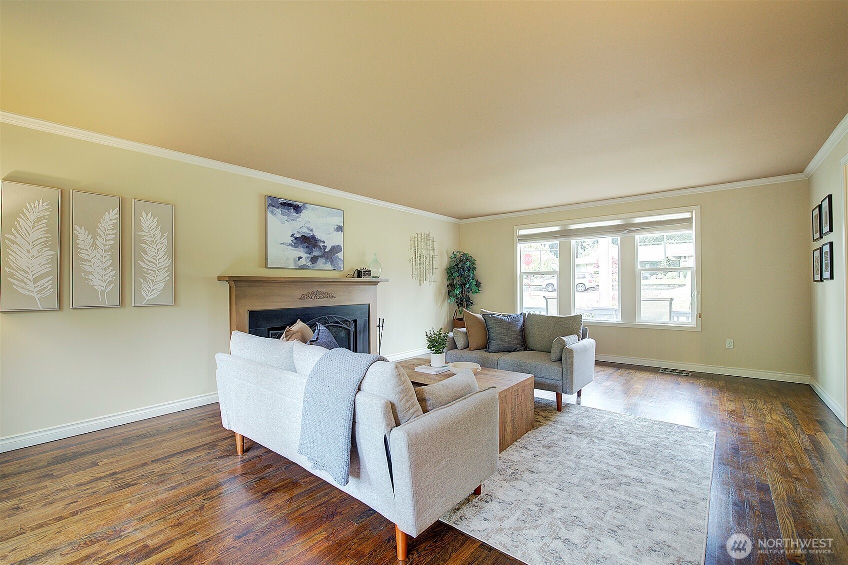 225 131st Avenue NE, Bellevue, WA 98005