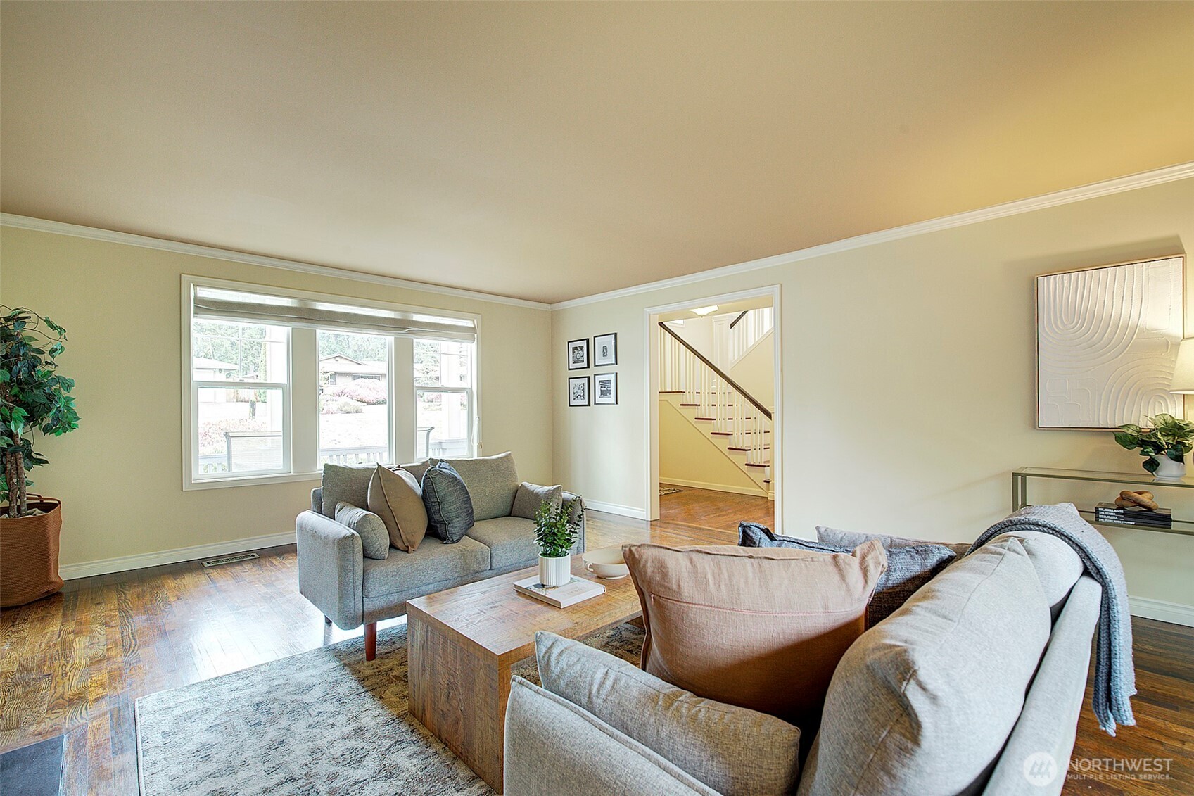 225 131st Avenue NE, Bellevue, WA 98005