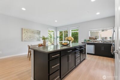 16201 Meadow Road #H4, Lynnwood, WA 98087 - Photo 13