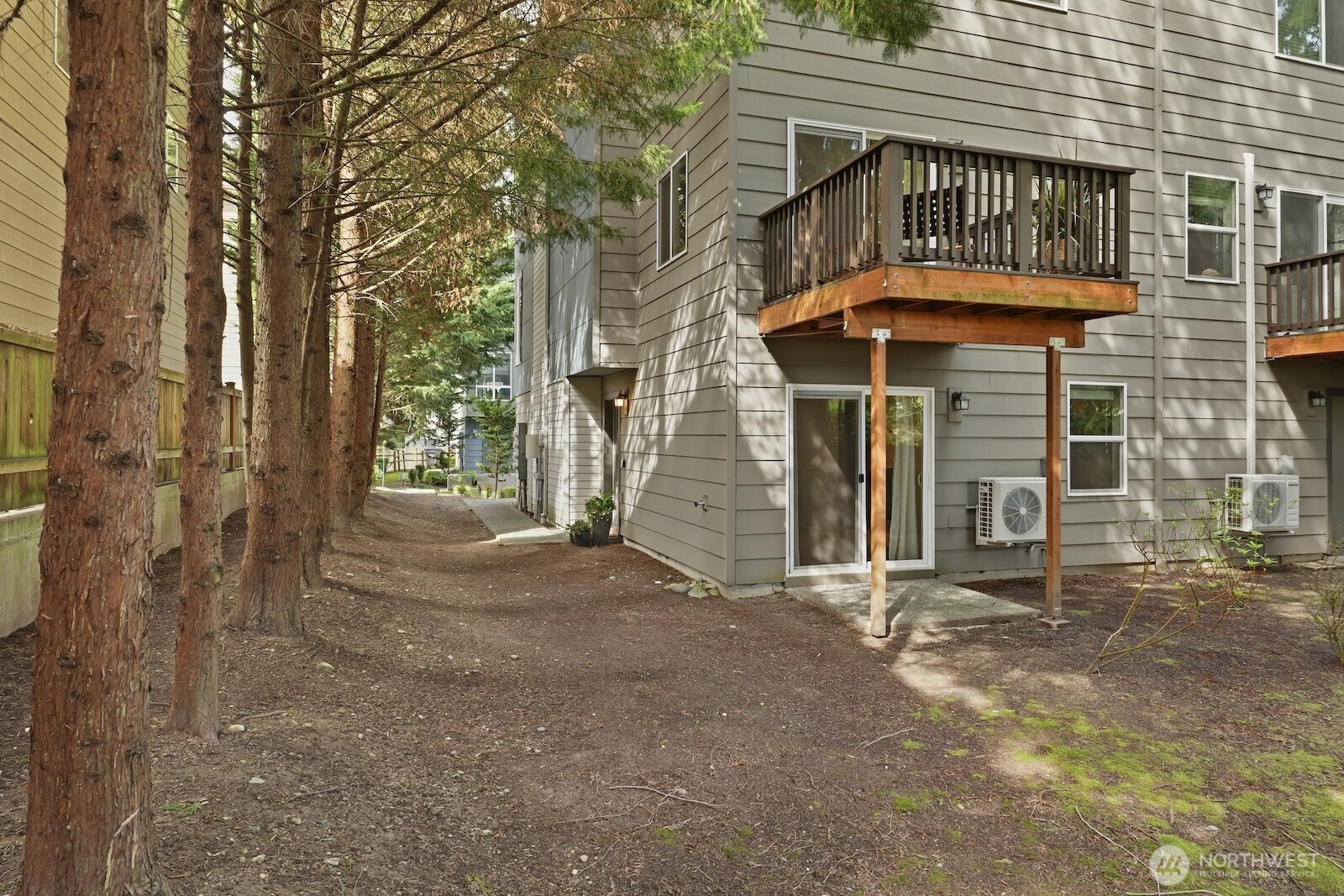 16201 Meadow Road #H4, Lynnwood, WA 98087