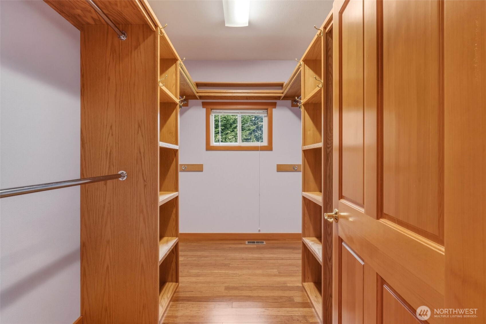 2385 Lake Forest Drive , Oak Harbor, WA 98277