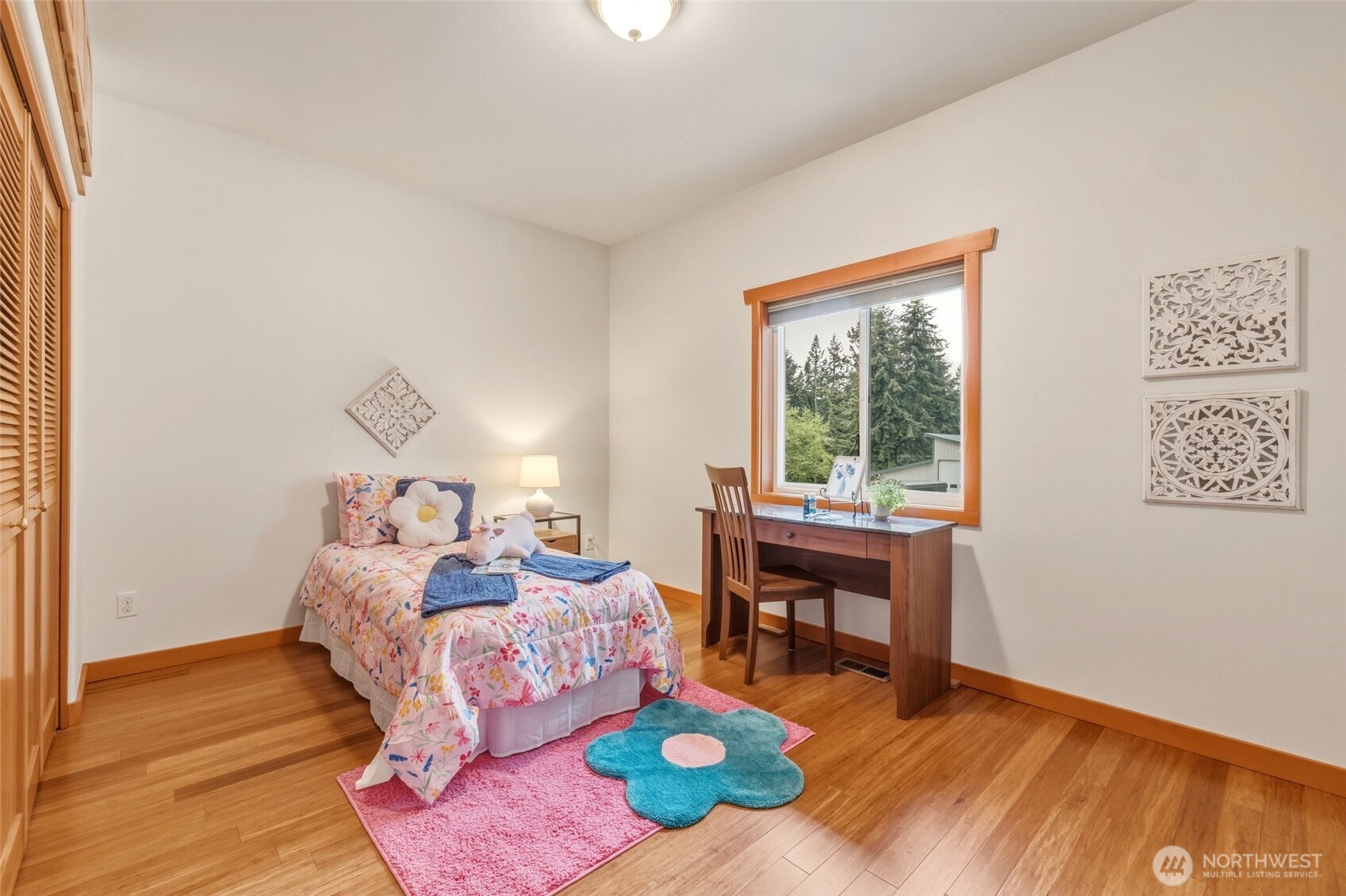 2385 Lake Forest Drive , Oak Harbor, WA 98277