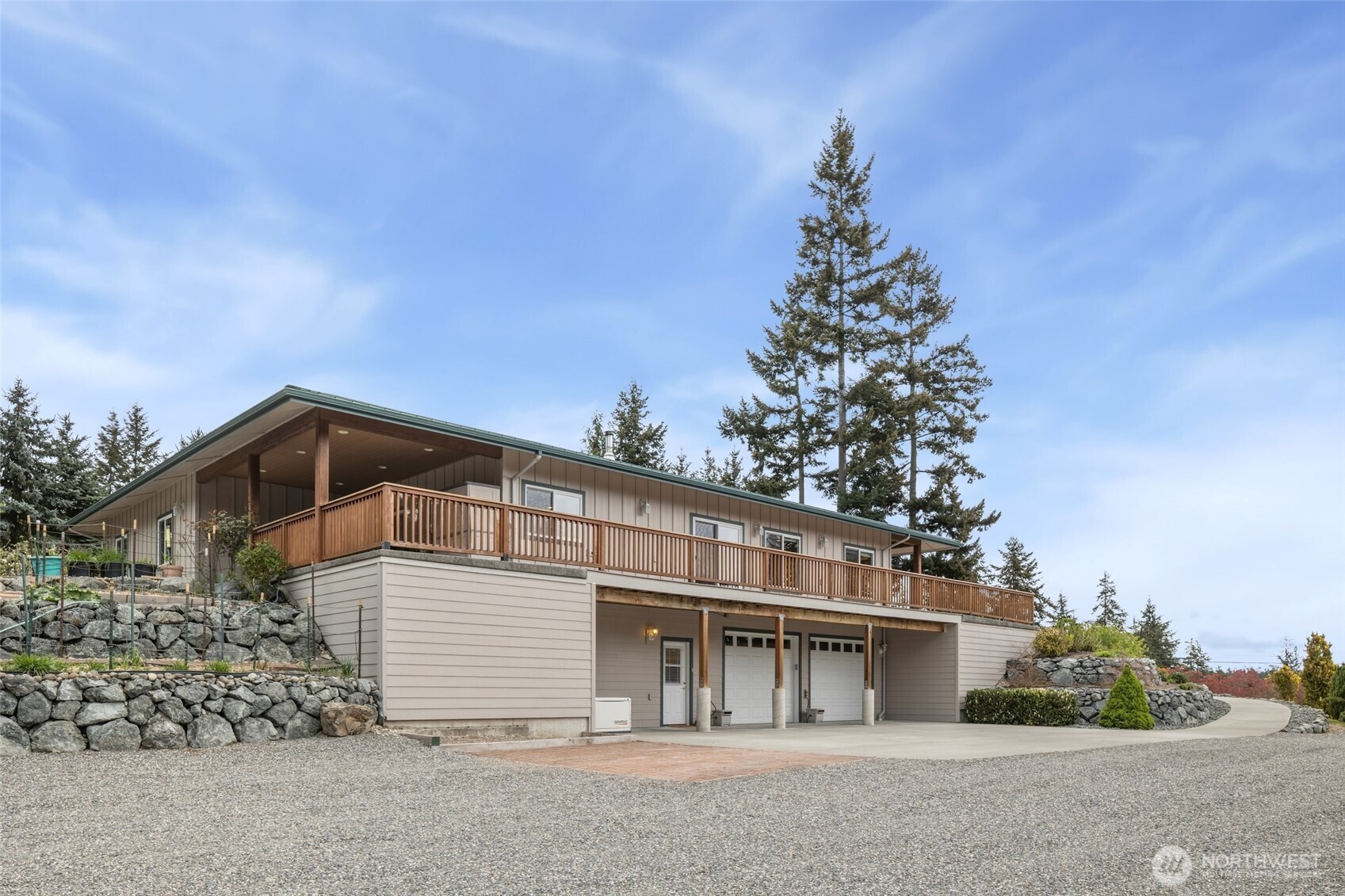 2385 Lake Forest Drive , Oak Harbor, WA 98277