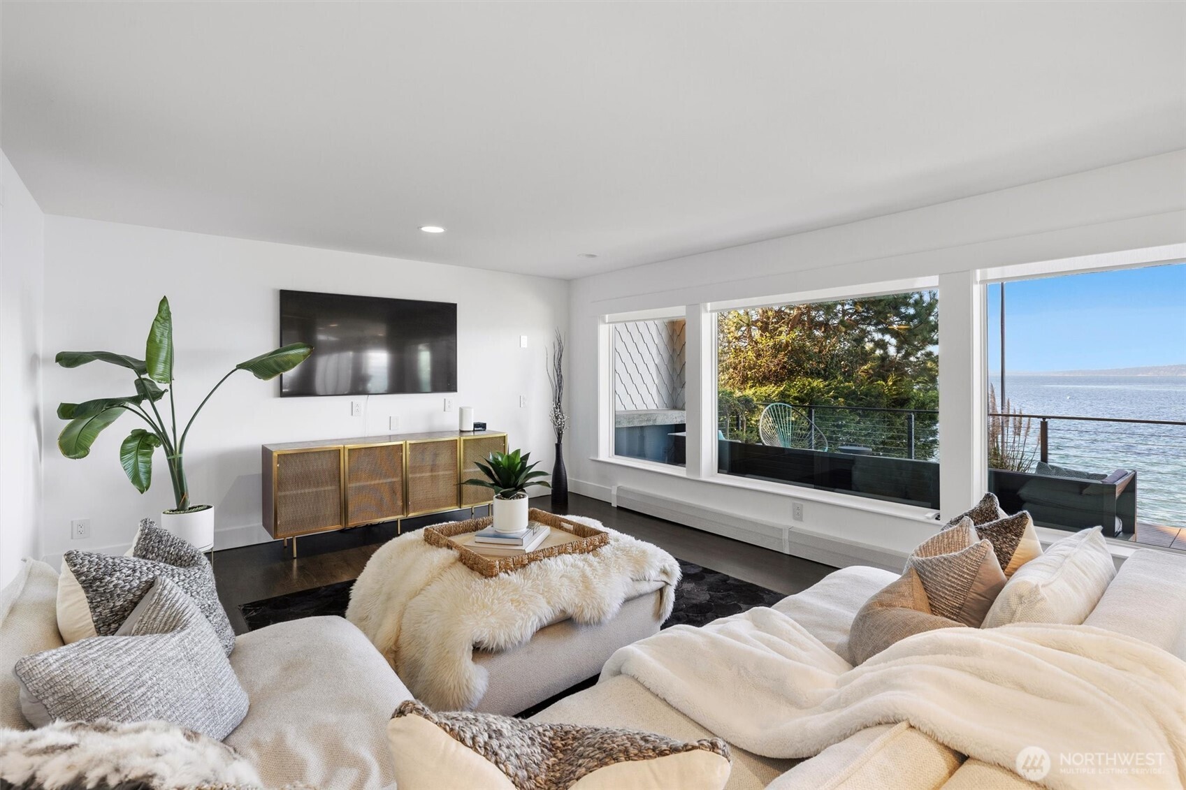 3519 SW Seola Lane , Seattle, WA 98146