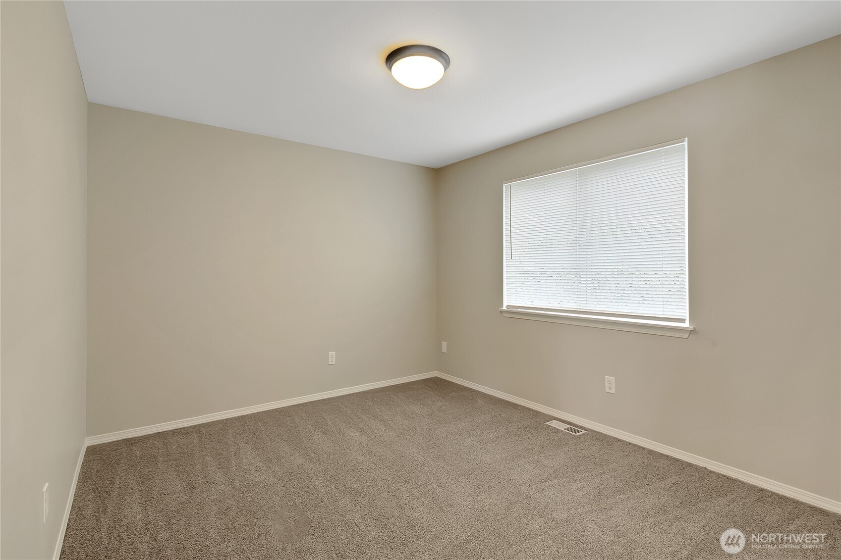 29851 48th Avenue S, Auburn, WA 98001