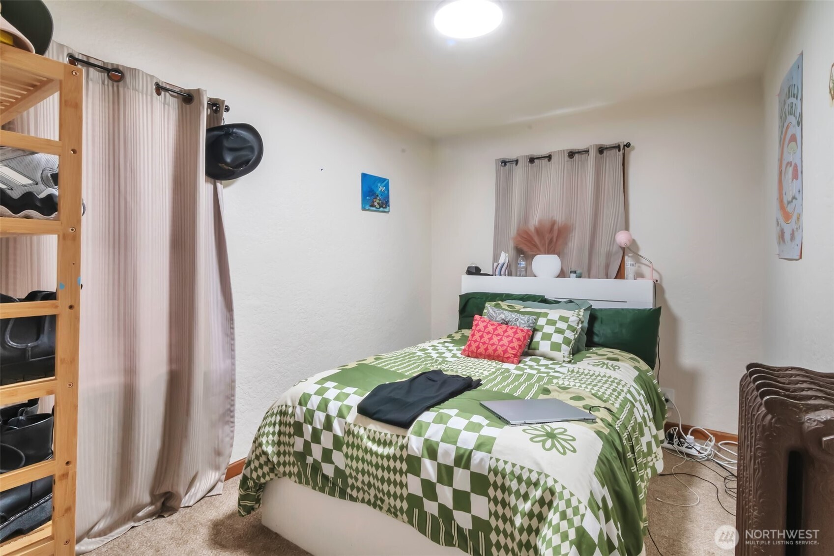 801 Veneta Avenue , Bremerton, WA 98337