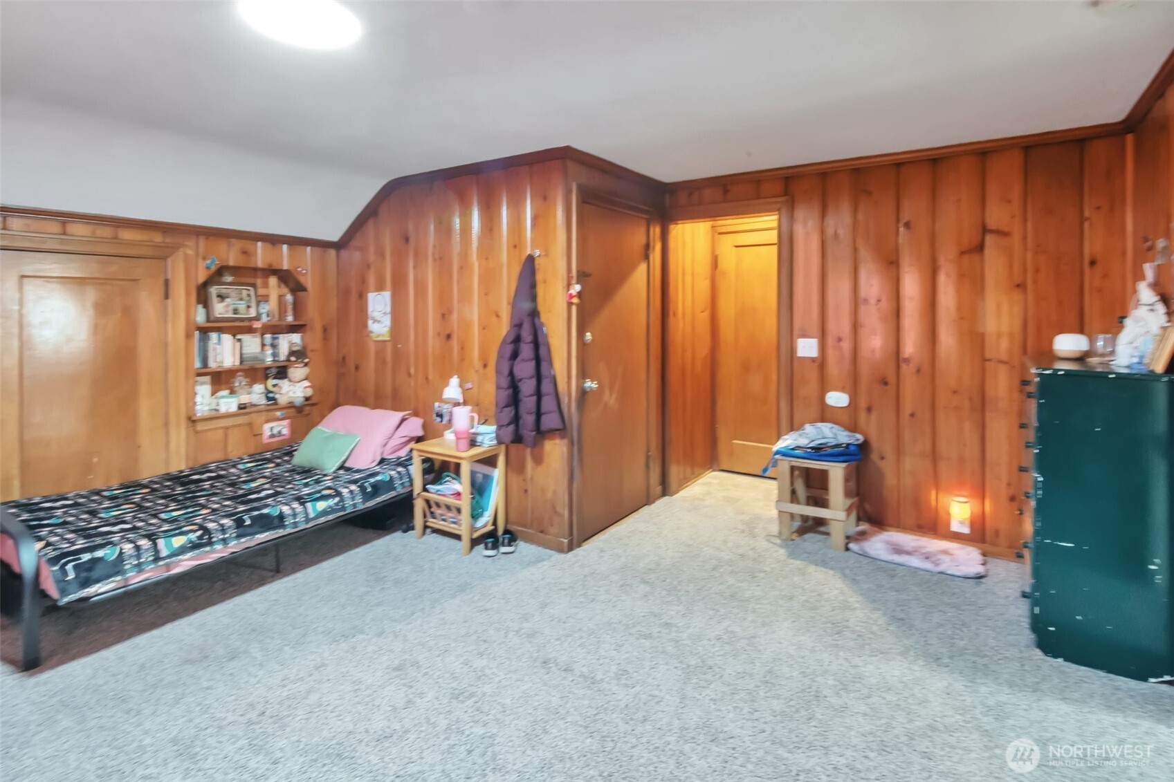 801 Veneta Avenue , Bremerton, WA 98337