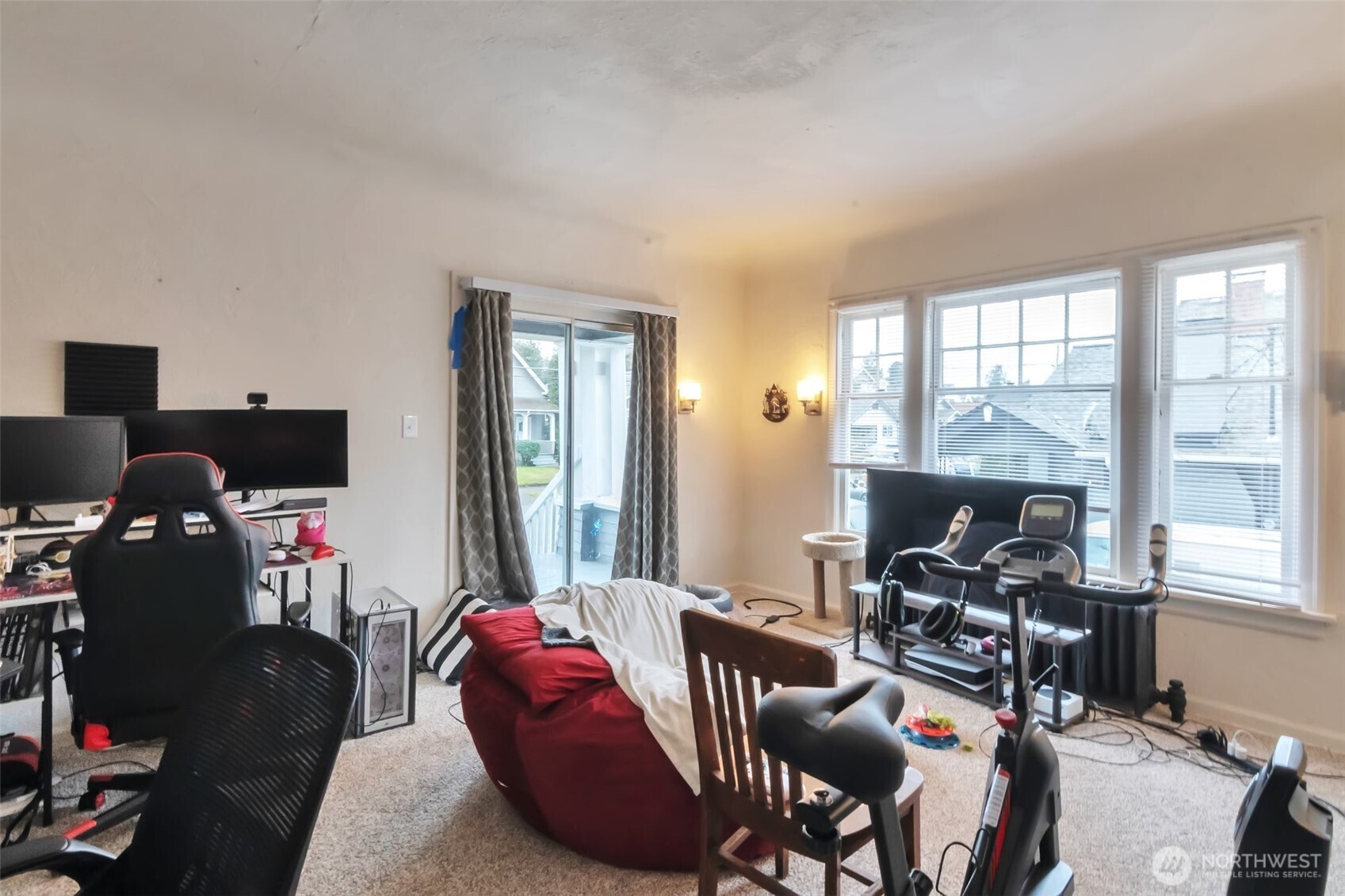 801 Veneta Avenue , Bremerton, WA 98337