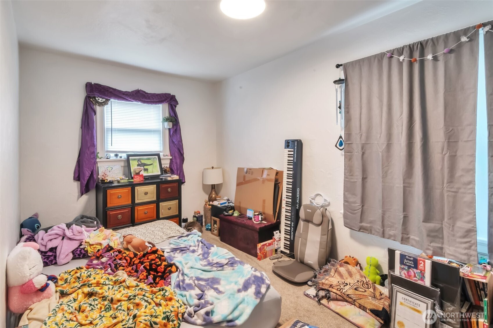 801 Veneta Avenue , Bremerton, WA 98337