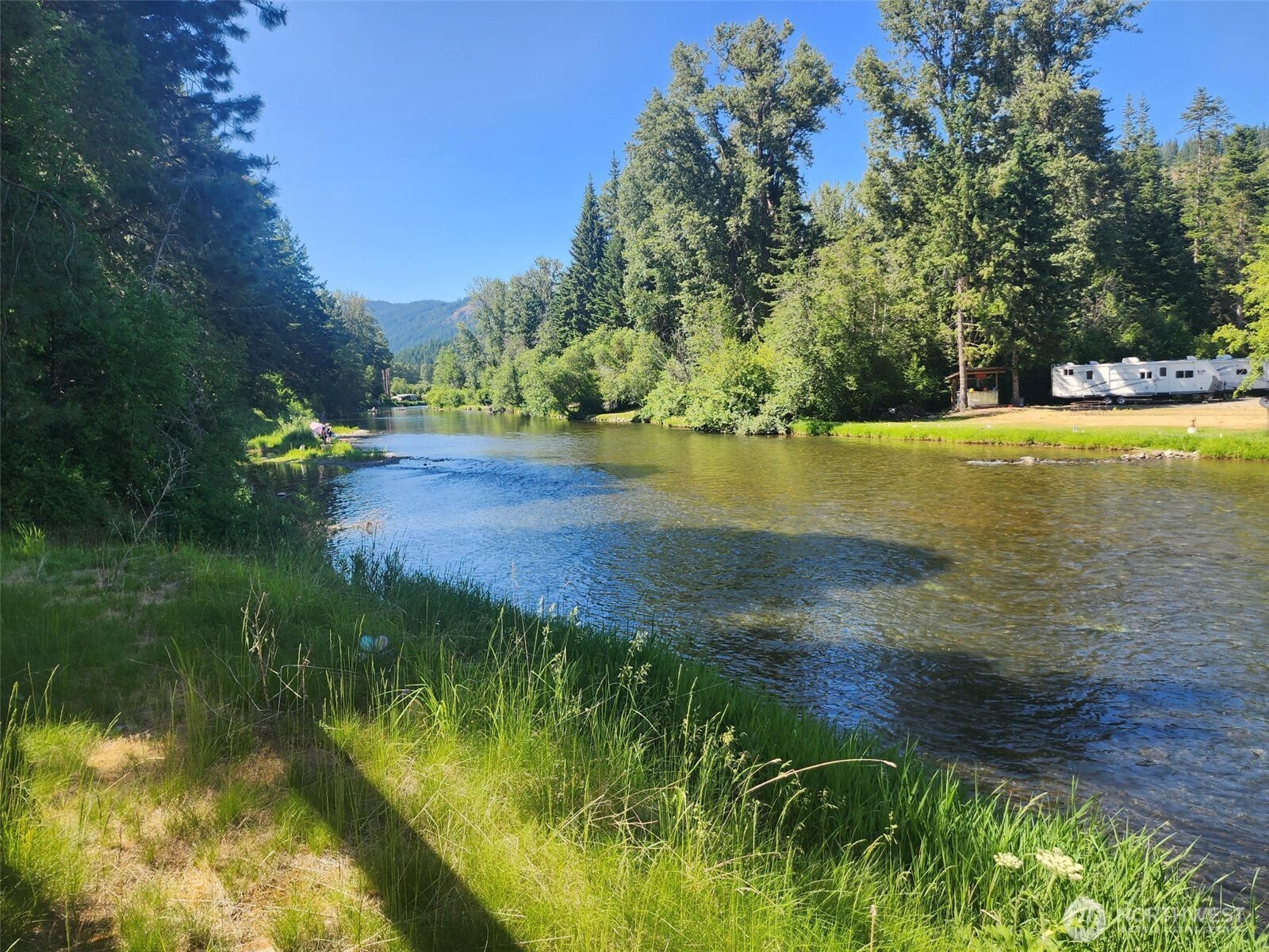 1911 Hundley Road , Cle Elum, WA 98922-9698