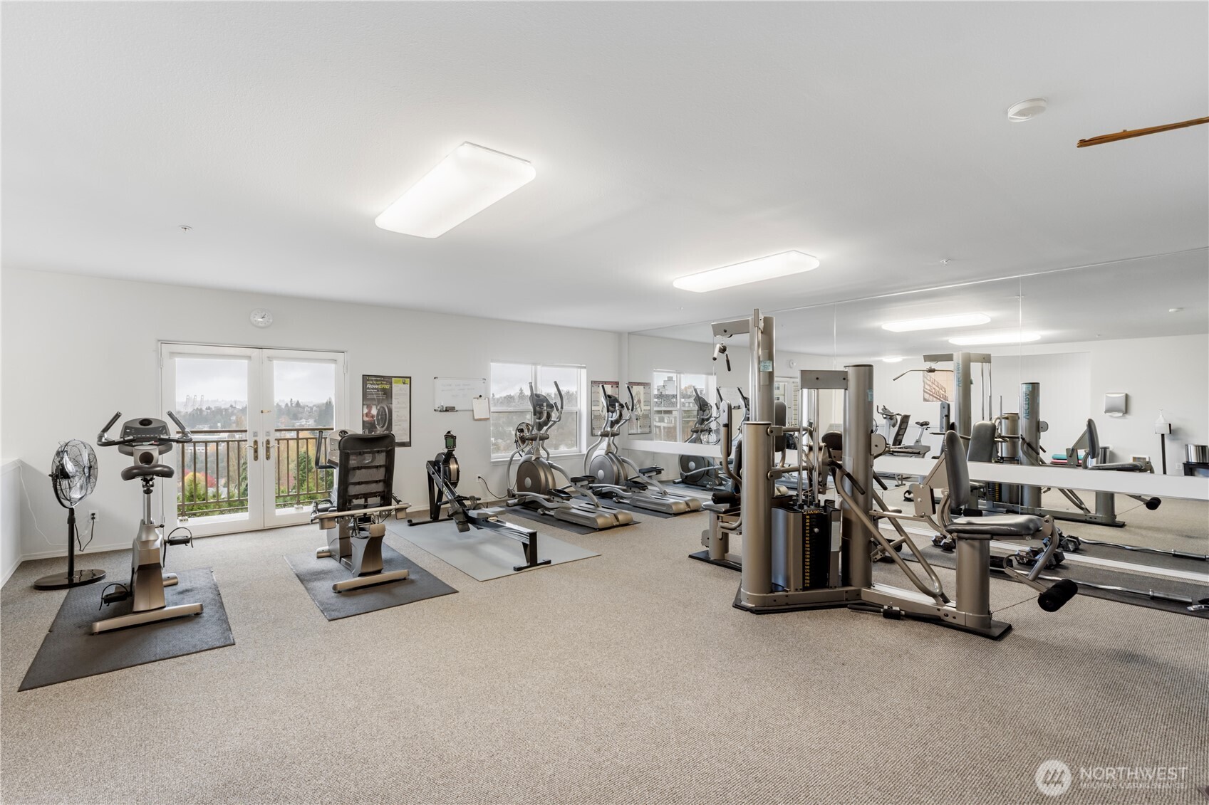 3221 SW Avalon Way #413, Seattle, WA 98126