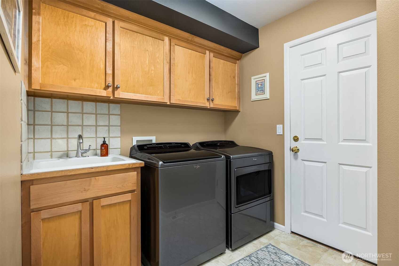 15050 225th Avenue NE, Woodinville, WA 98077