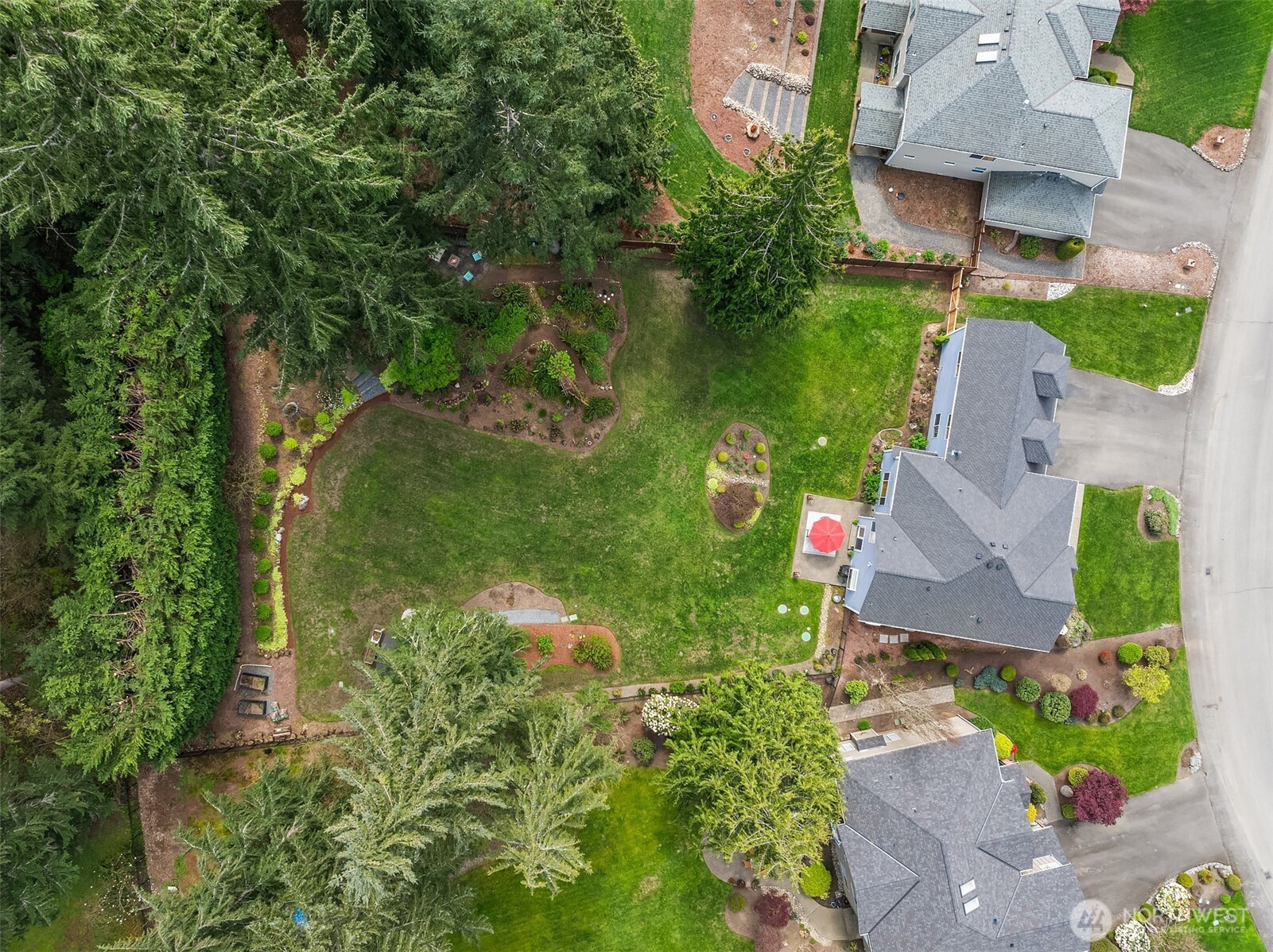 15050 225th Avenue NE, Woodinville, WA 98077