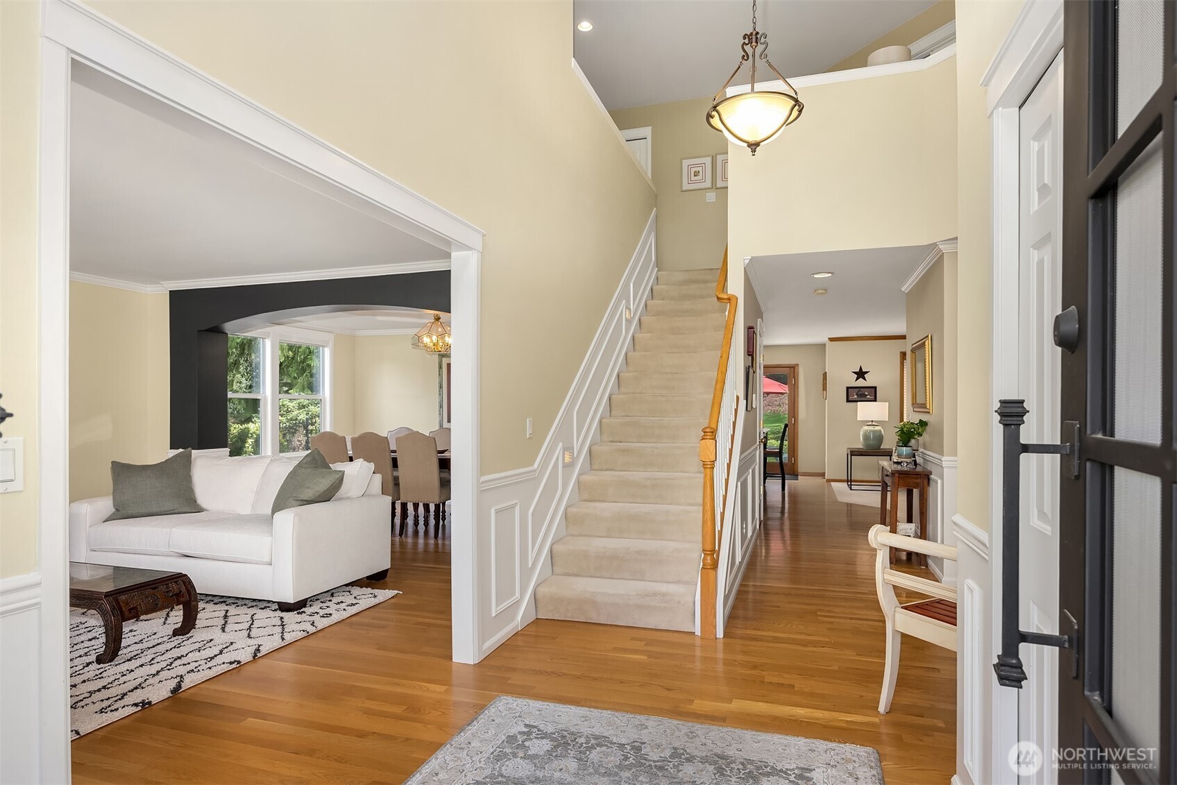 15050 225th Avenue NE, Woodinville, WA 98077