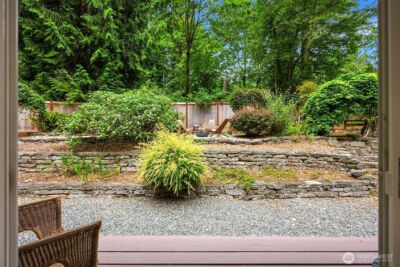 9820 NE Beach Crest Drive , Bainbridge Island, WA 98110 - Photo 17