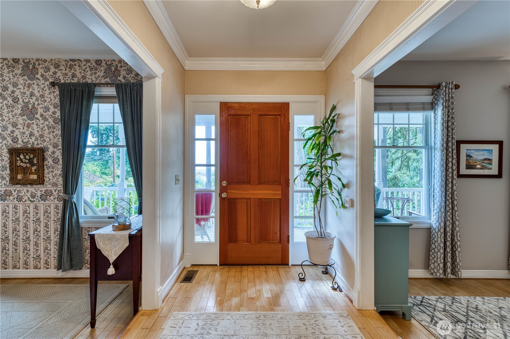 10295 NE West Kingston Road , Kingston, WA 98346-9329