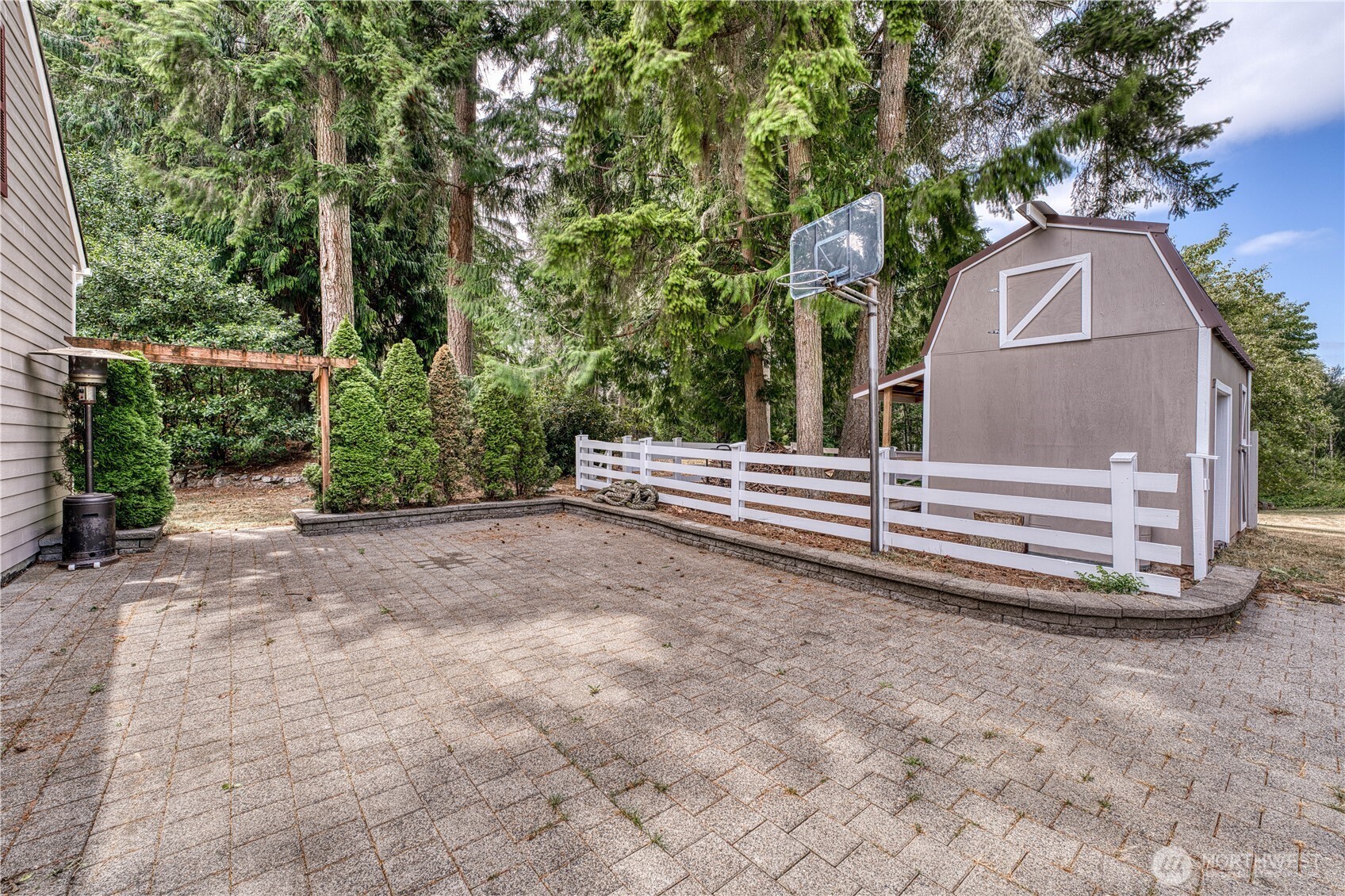 10295 NE West Kingston Road , Kingston, WA 98346-9329