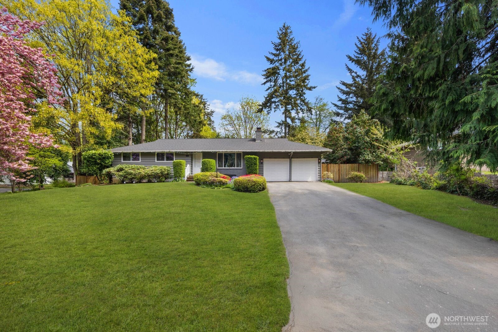 20604 4th Avenue SW, Normandy Park, WA 98166-4228