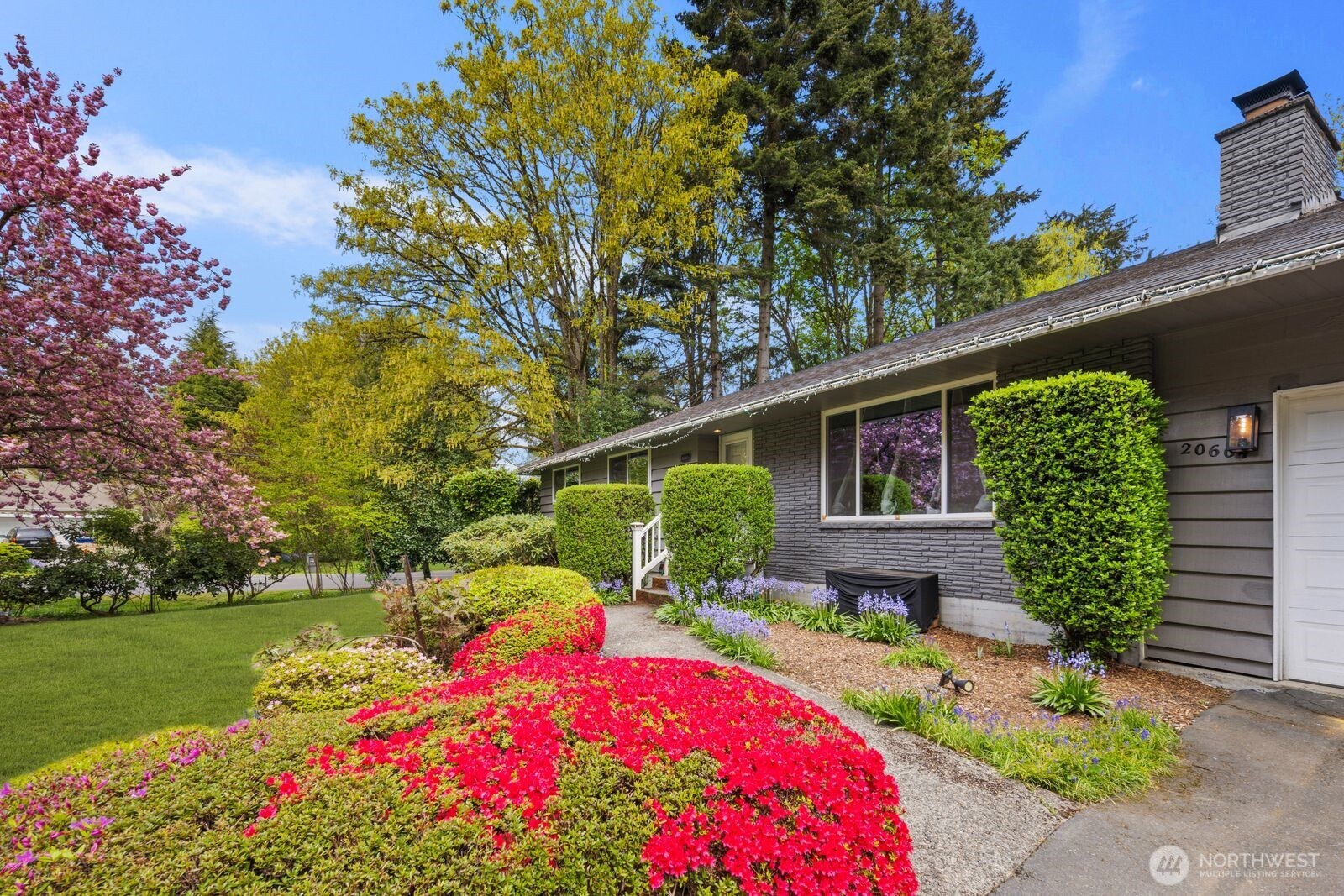 20604 4th Avenue SW, Normandy Park, WA 98166-4228