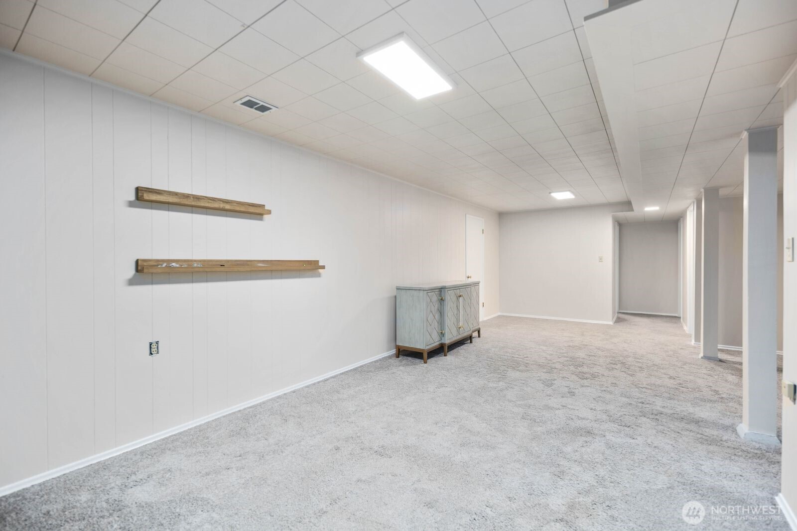 20604 4th Avenue SW, Normandy Park, WA 98166-4228