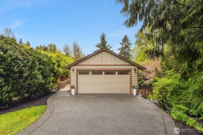 6240 NE 204th Place , Kenmore, WA 98028