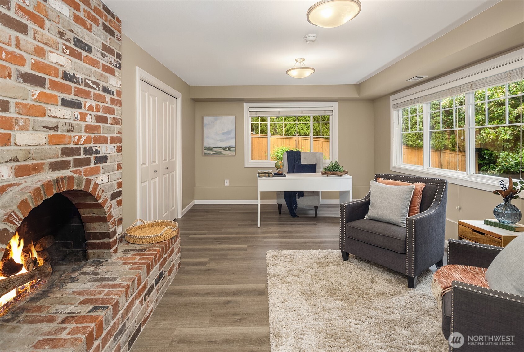 6240 NE 204th Place , Kenmore, WA 98028