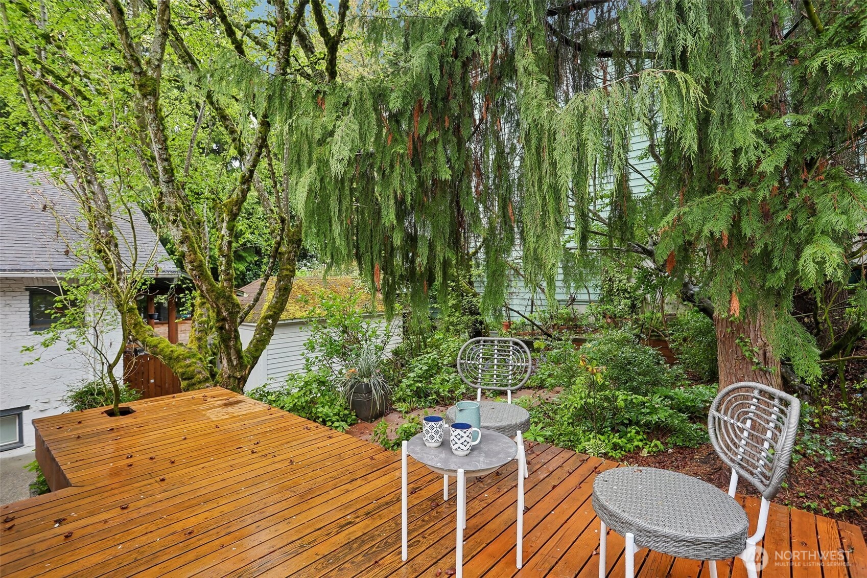 1514 NE 70th Street , Seattle, WA 98115