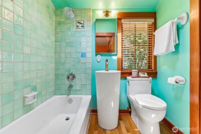 1514 NE 70th Street , Seattle, WA 98115 - Photo 25