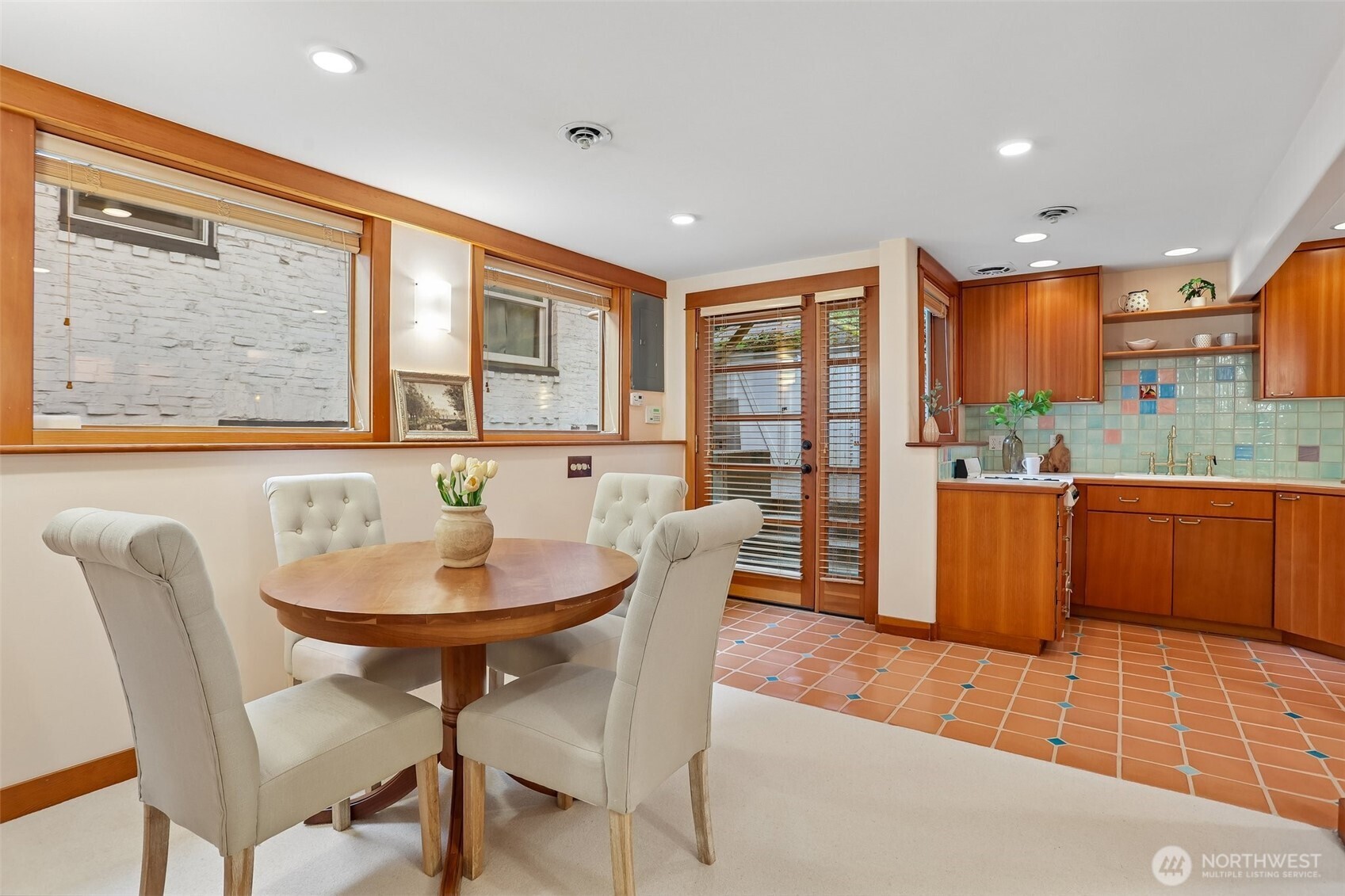 1514 NE 70th Street , Seattle, WA 98115