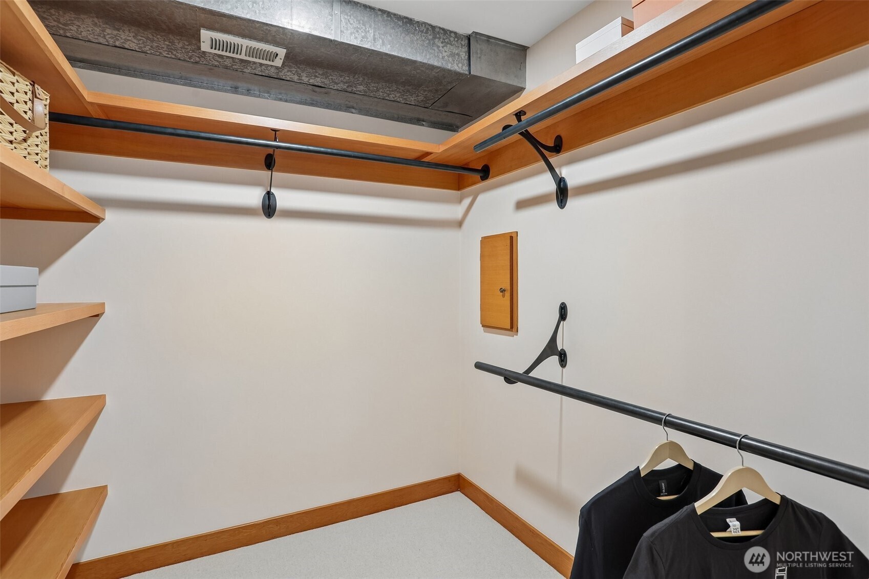 1514 NE 70th Street , Seattle, WA 98115