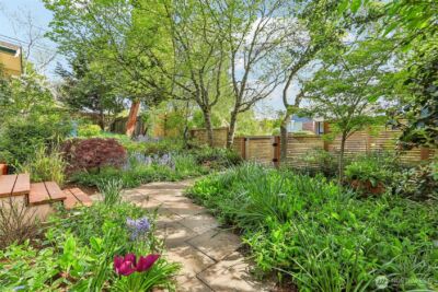 1514 NE 70th Street , Seattle, WA 98115 - Photo 4